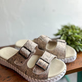 TULIP WHEAT METALLIC SANDAL