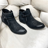 Kimmie | Black