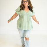 Ripped Stretch Mom Jeans
