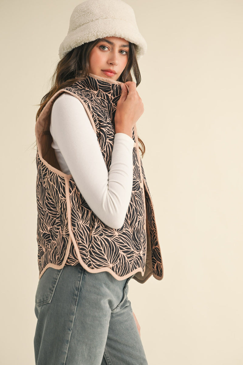 Black & Cream Scallop Hem Swirl Vest