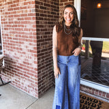 Chestnut Sleeveless Crop Sweater Vest with Rib Detail