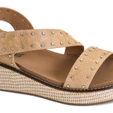 Chit Chat Wedge | Almond