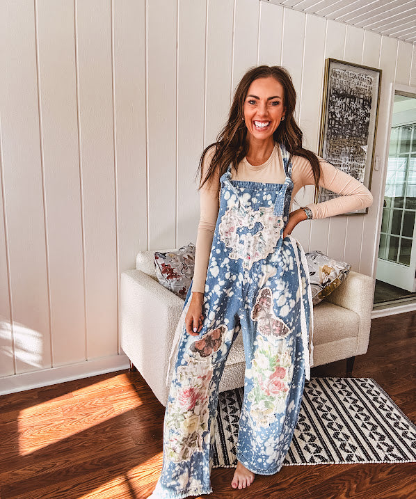 Soft, lightweight long sleeved layering top with round neck.