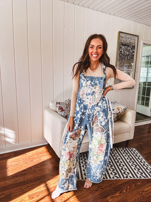 Soft, lightweight long sleeved layering top with round neck.