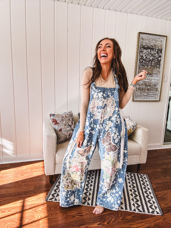 Soft, lightweight long sleeved layering top with round neck.