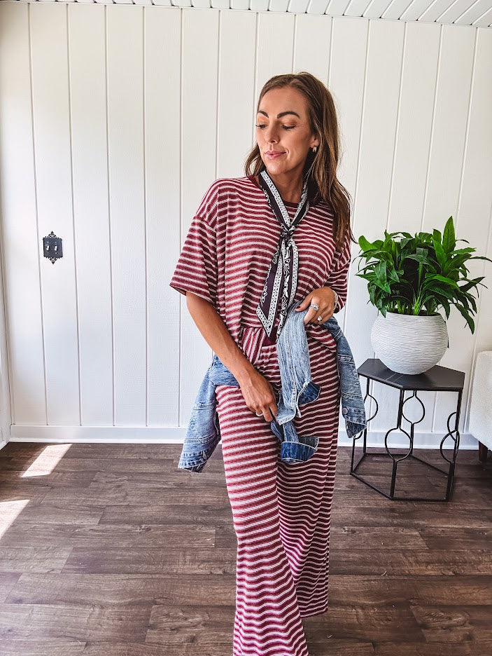 Soft and lightweight ribbed textured short sleeve top in burgundy and white stripes with matching wide leg pants with contrasting waffle texture round neck and elastic waist.