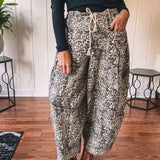 Light Wash Leo Barrel Pant