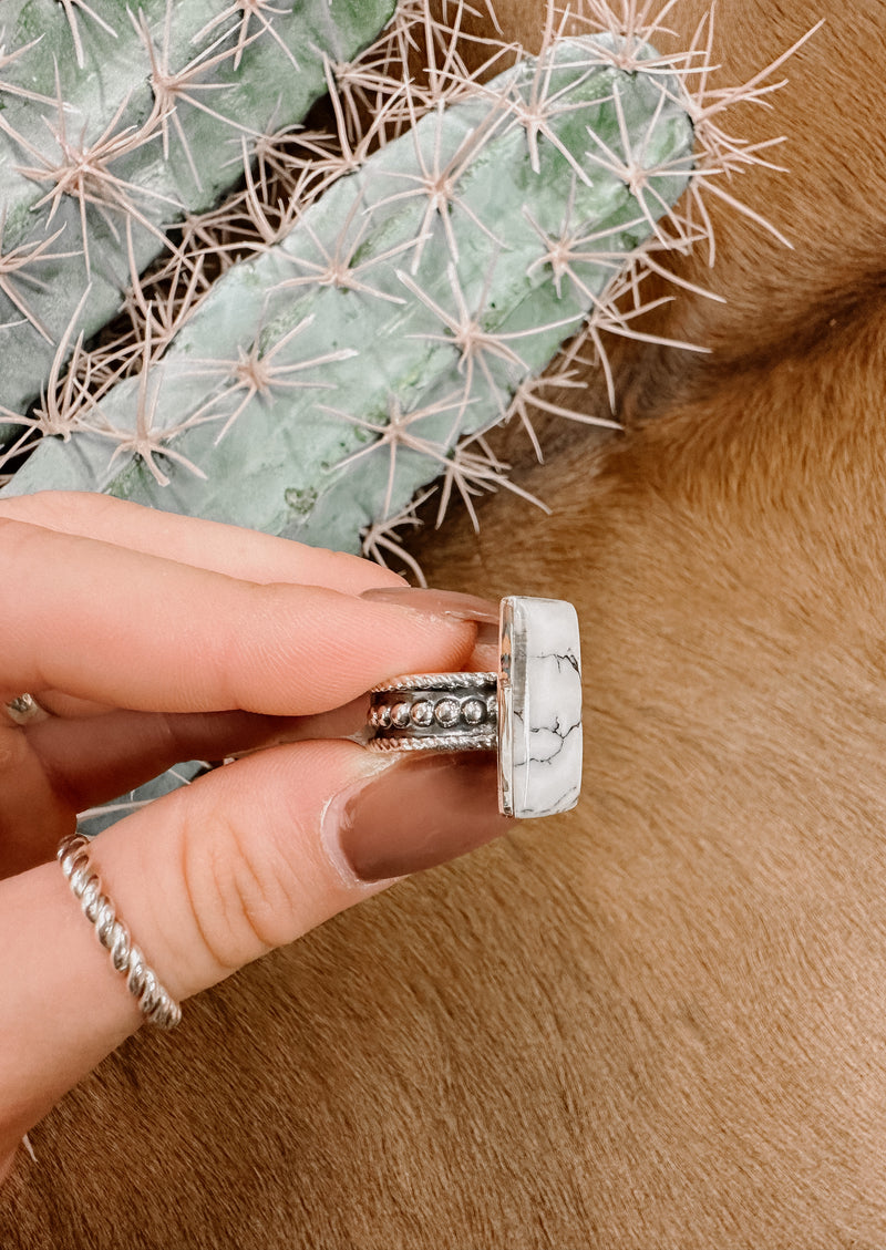 Rope + Dot Ring with Howlite Bar