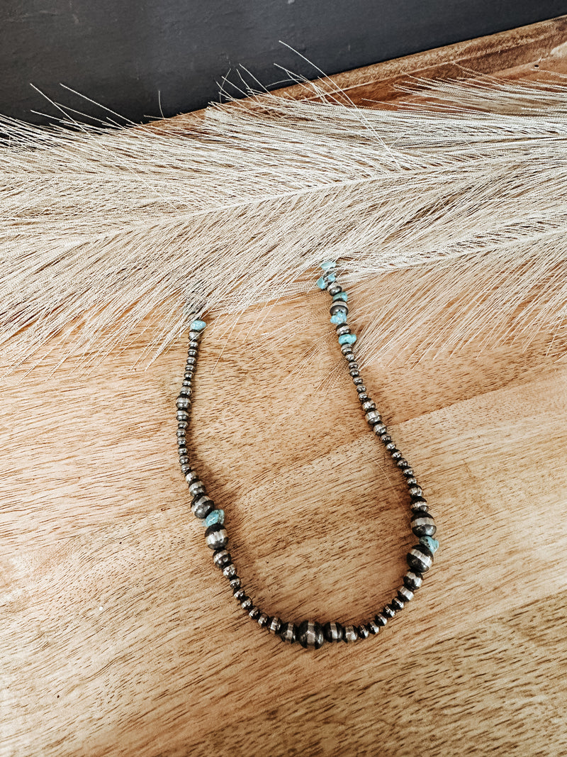 Ombre Turq ChIp Necklace