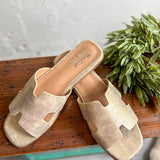 Picture Perfect | Gold