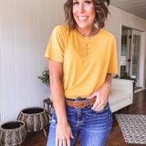 Short sleeve tee in a super soft fabric with a round neck.