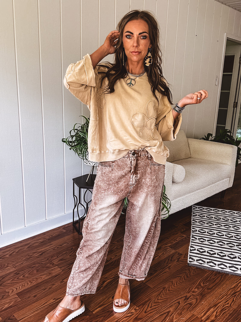 Almond Flower Twill Barrel Pant