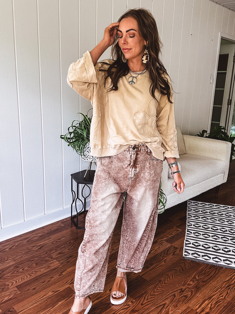 Almond Flower Twill Barrel Pant