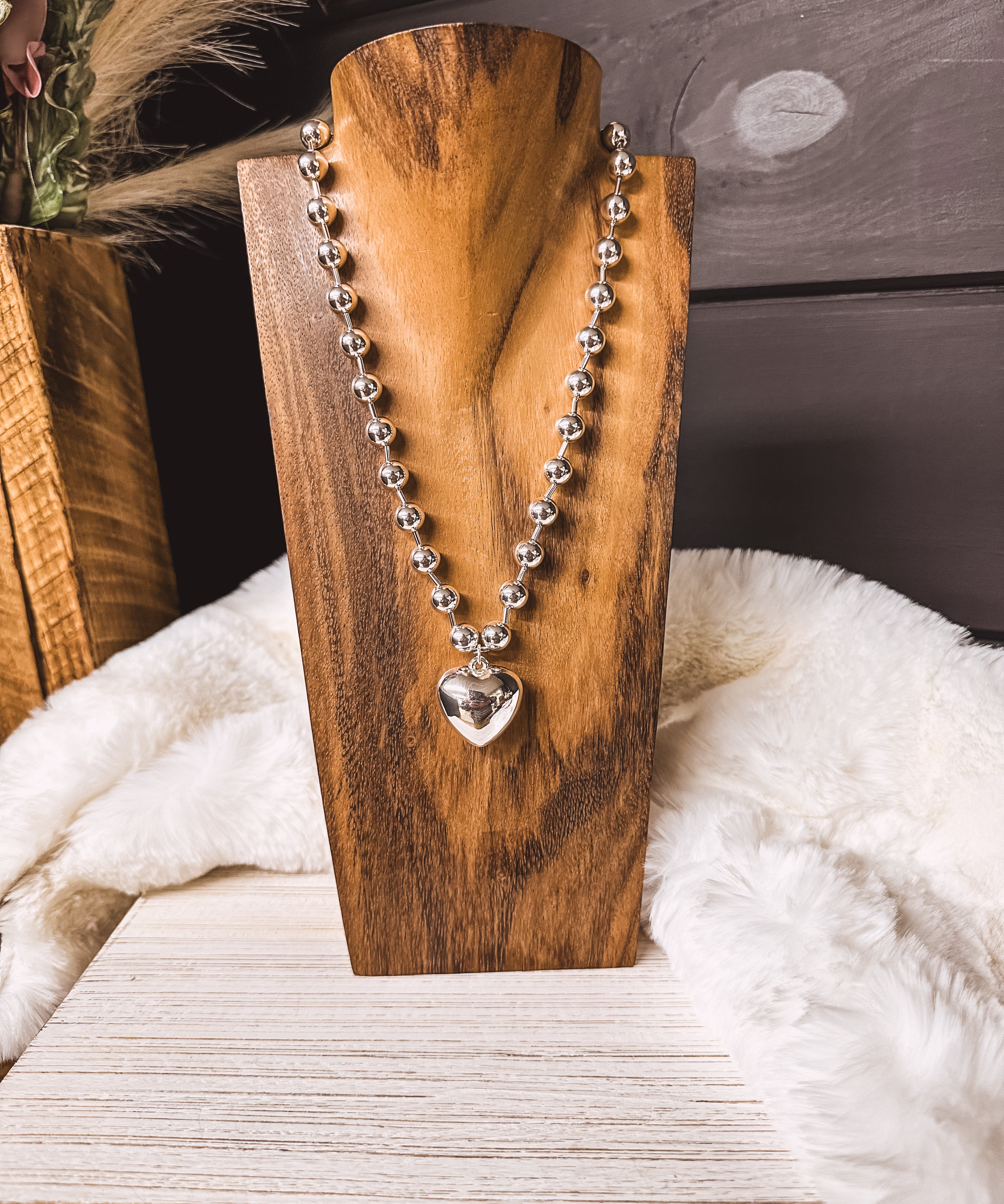 Puff Heart Ball Necklace