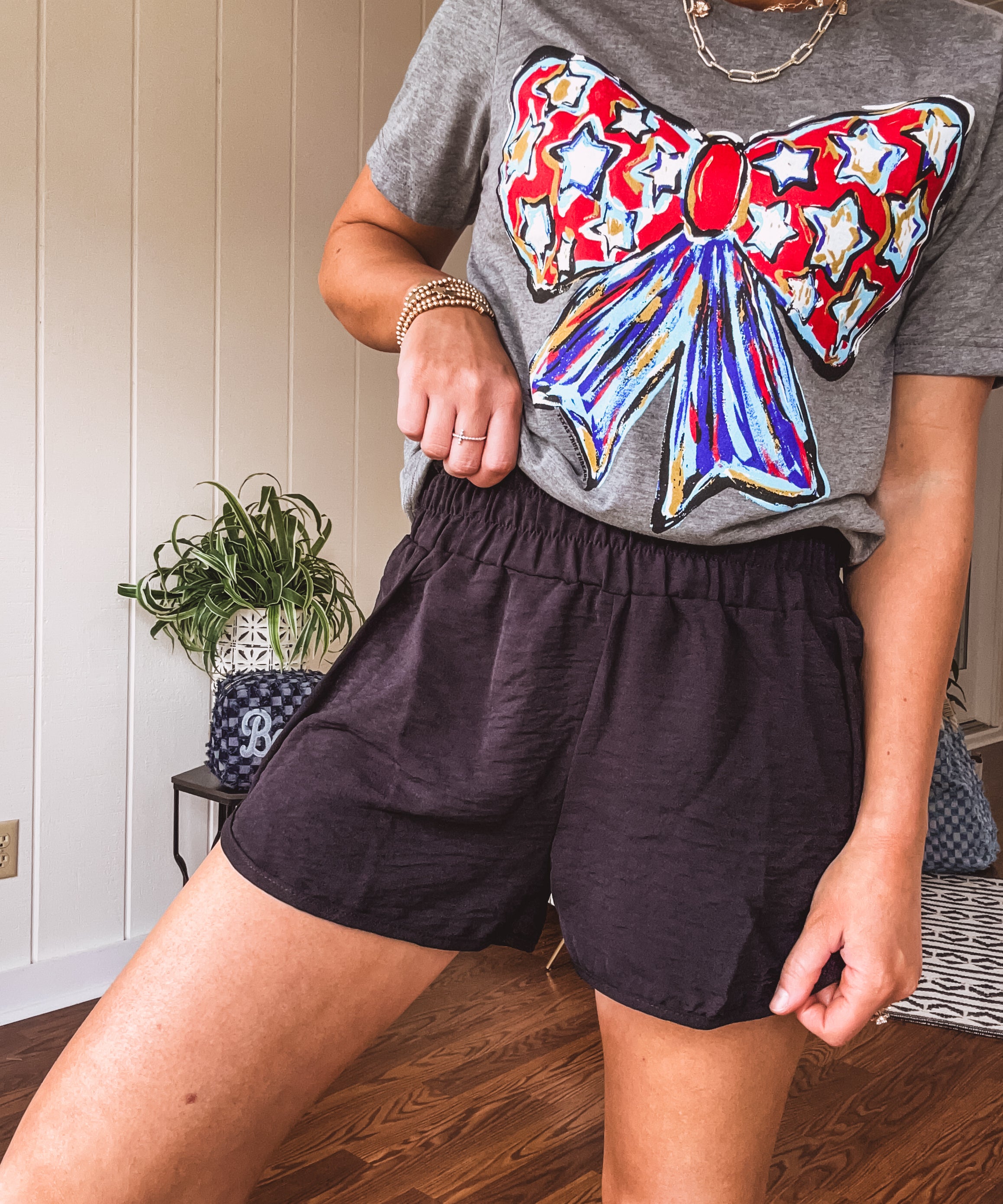 Classic runners shorts with elastic waist and flowy fit.