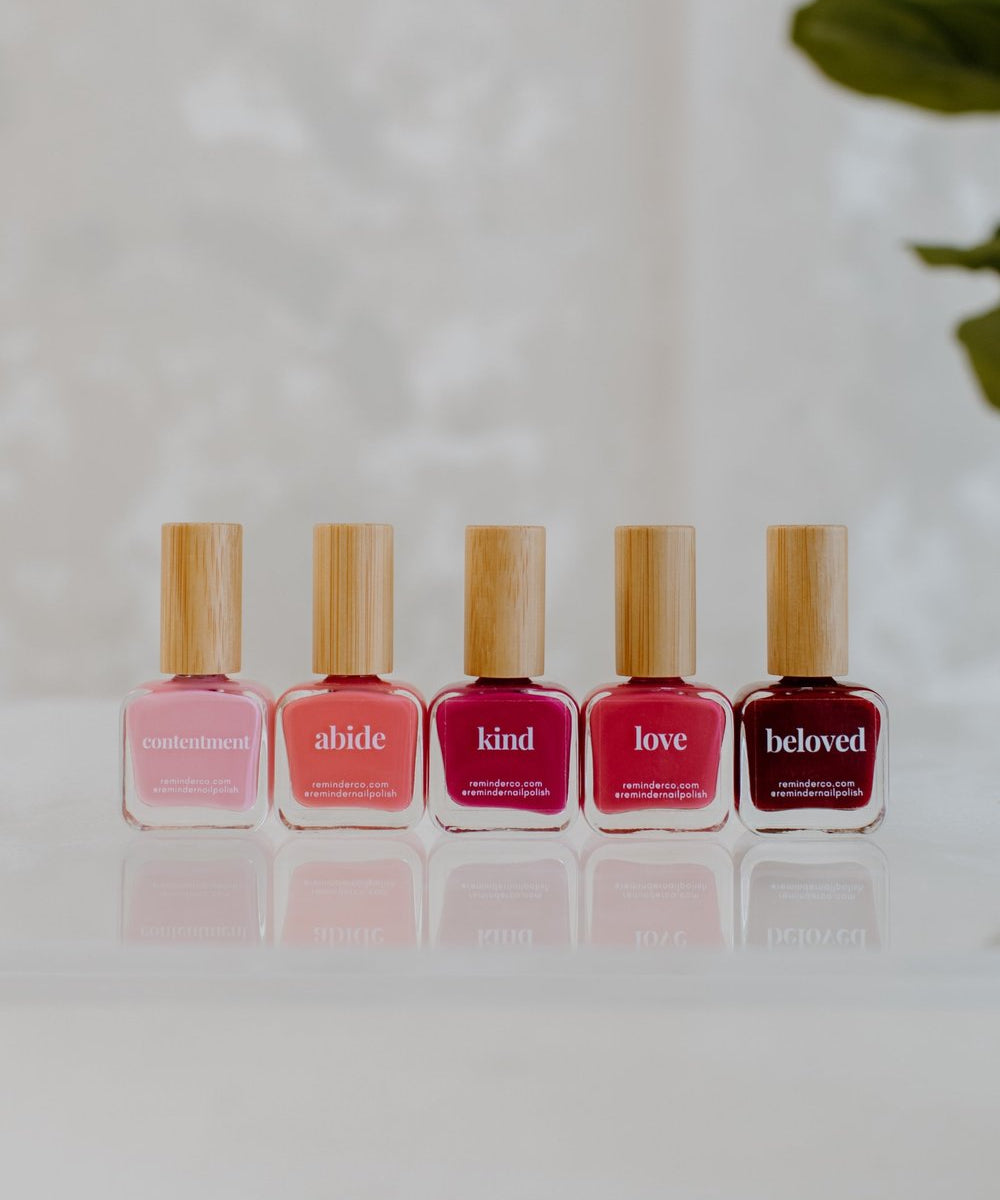 Nail polish with QR code for daily praise verses.