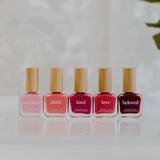 Nail polish with QR code for daily praise verses.