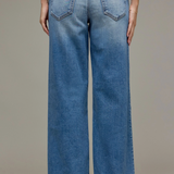Medium Vintage Dad Jean | Mid Rise