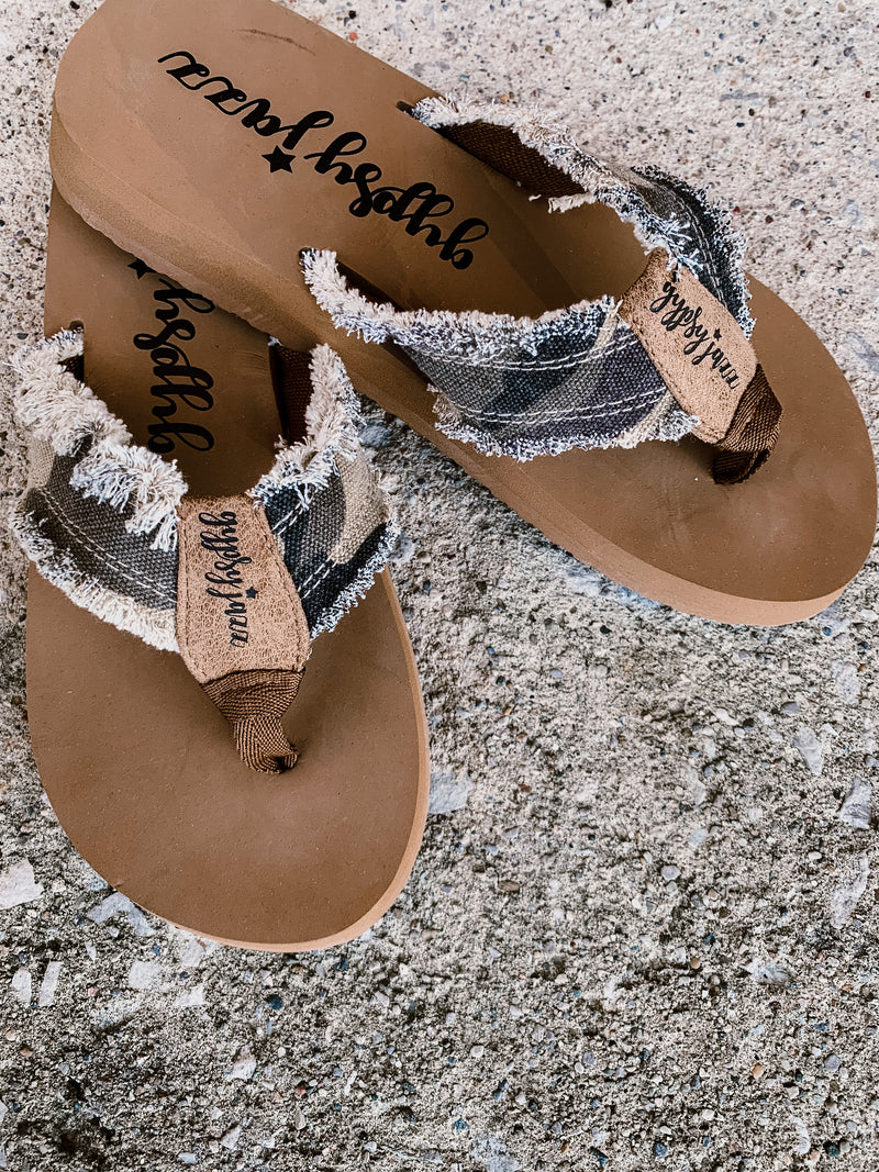 Encore Camo Sandal