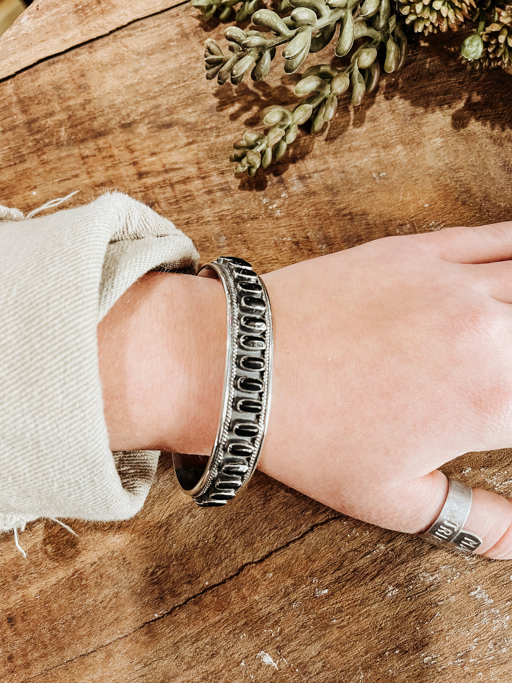 Onyx + SS Multi Stone Cuff