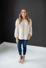 Mid Rise Cropped Skinny w/ Raw Hem