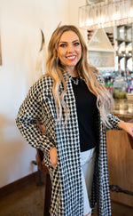 Joslyn Black and White Duster