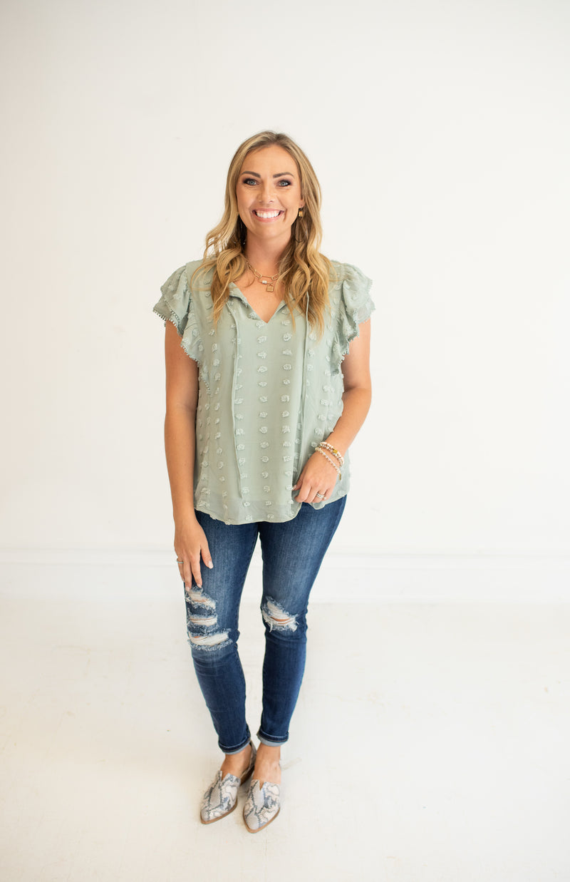 High Rise Skinny w/ Distressing