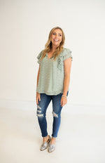 High Rise Skinny w/ Distressing