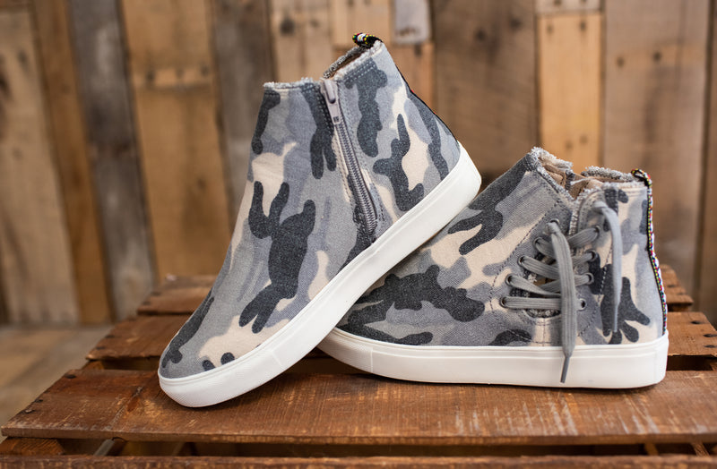 Trinnity Grey Camo Sneaker